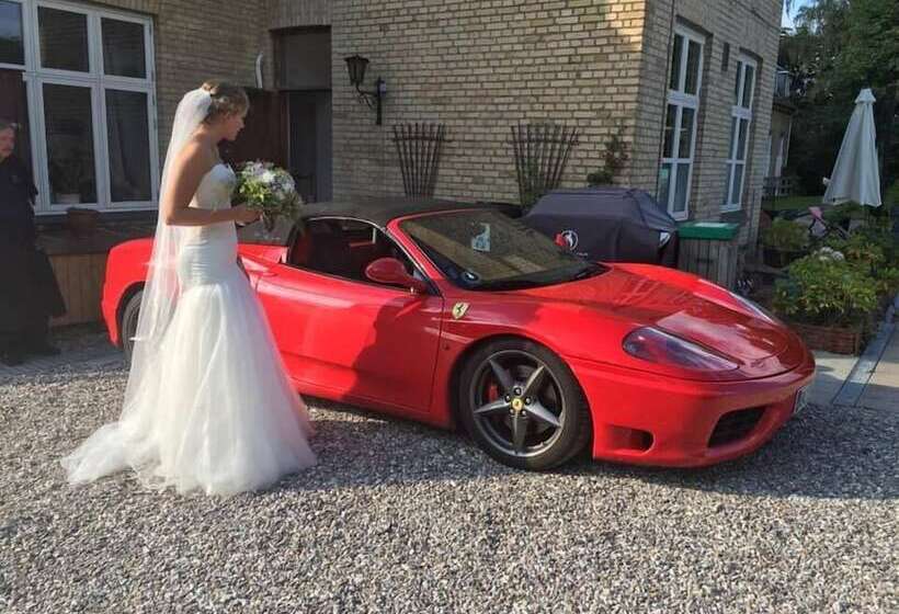 ユースホステル Fredensborg Vandrerhjem, I Kongens Baghave