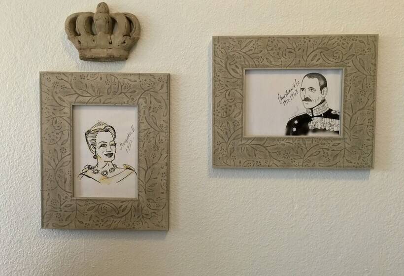 ユースホステル Fredensborg Vandrerhjem, I Kongens Baghave