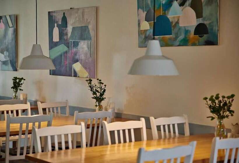 ユースホステル Fredensborg Vandrerhjem, I Kongens Baghave