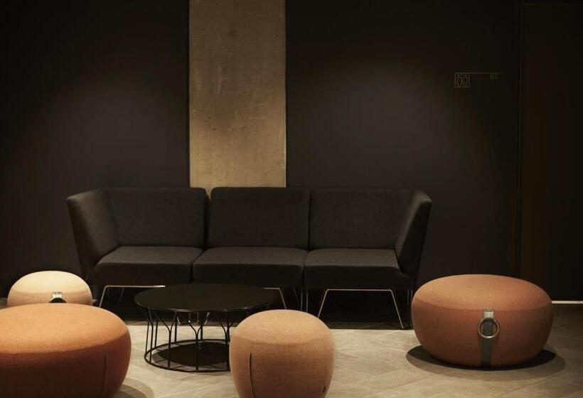 هاستل Steel House Copenhagen