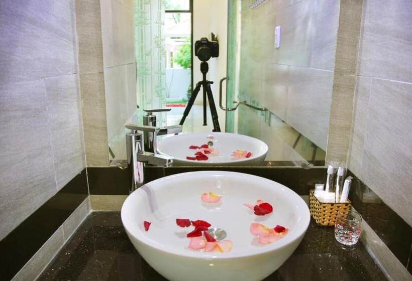 هاستل Hoi An Sunny Garden