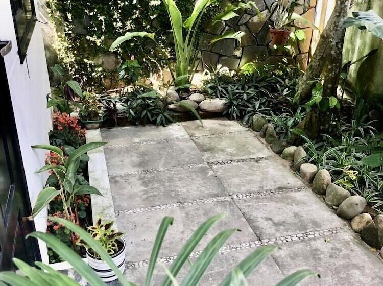 هاستل Hoi An Sunny Garden