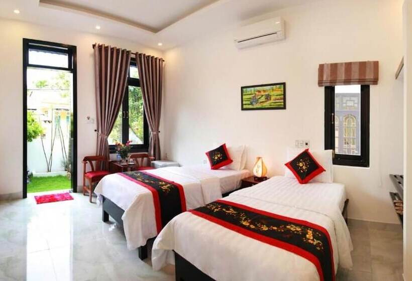 هاستل Hoi An Sunny Garden