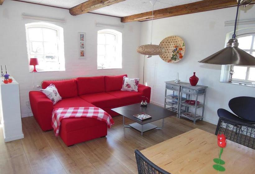 مبيت وإفطار Nyager Apartments