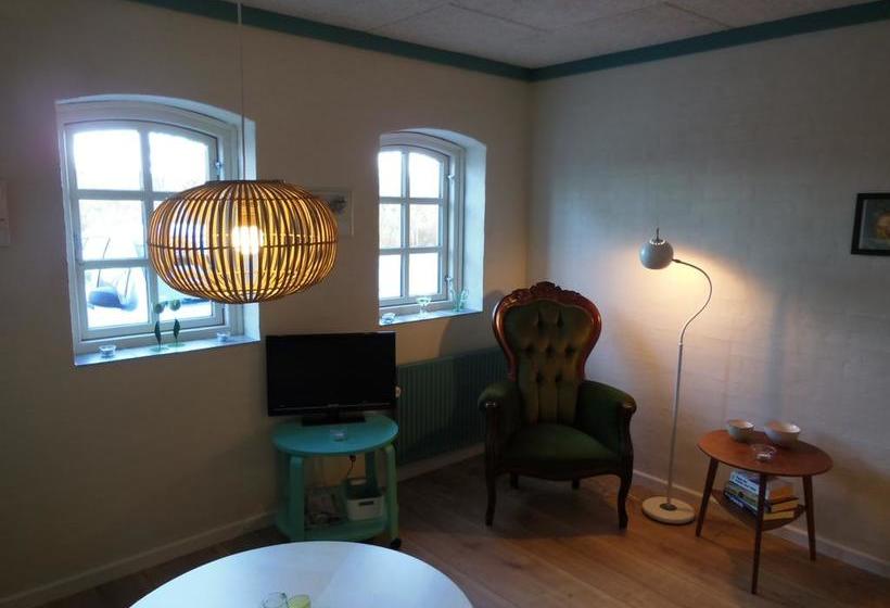 مبيت وإفطار Nyager Apartments