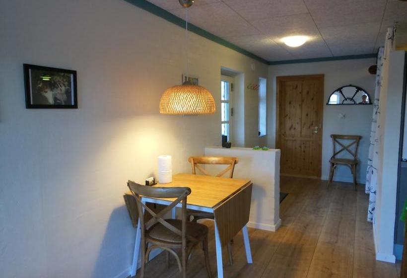 مبيت وإفطار Nyager Apartments