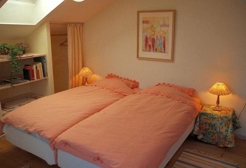 צימר Rosehouse Hillerød Bed And Kitchen