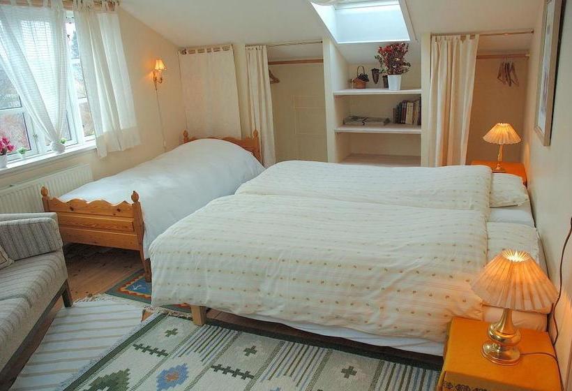 צימר Rosehouse Hillerød Bed And Kitchen