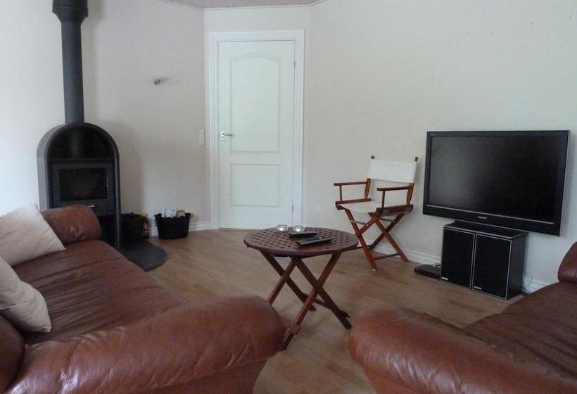 Snehvide Bed & Breakfast