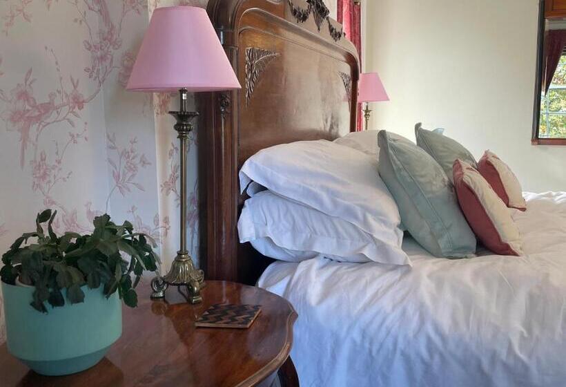 Eagle House   Award Winning B&b And Apartment