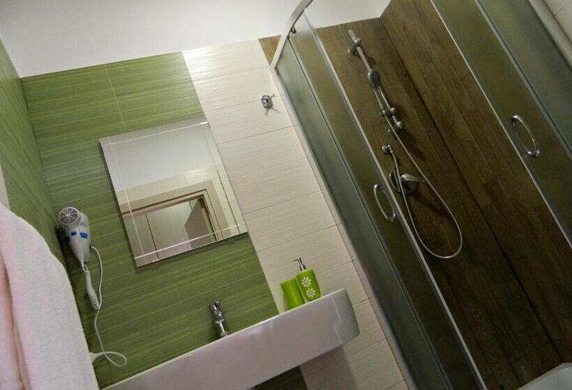 Bed and Breakfast Il Borghese Tourist House