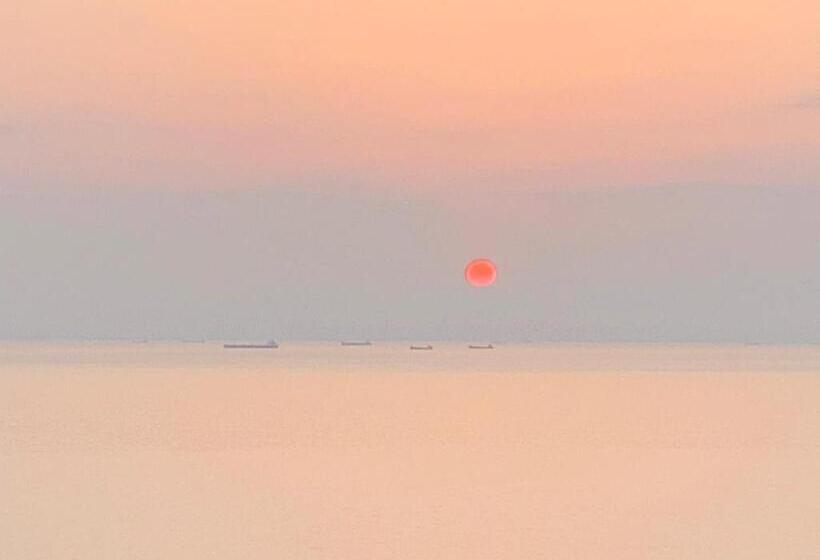 تختخواب و صبحانه 綠島寧靜海潛水 城堡館 Twinkleocean Diving Hostel