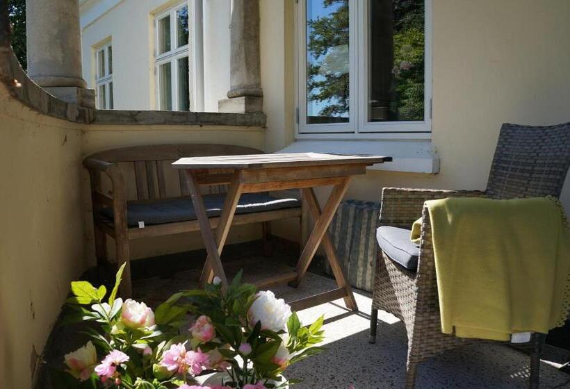 مبيت وإفطار Tiendegaarden Møns Klint