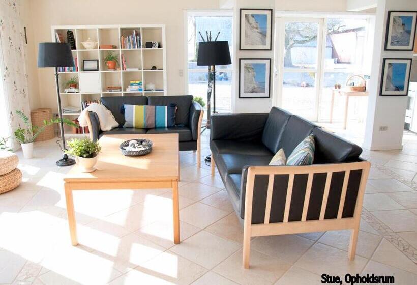 مبيت وإفطار Tiendegaarden Møns Klint