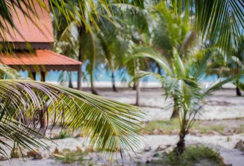 Курорт Malibu Hostel