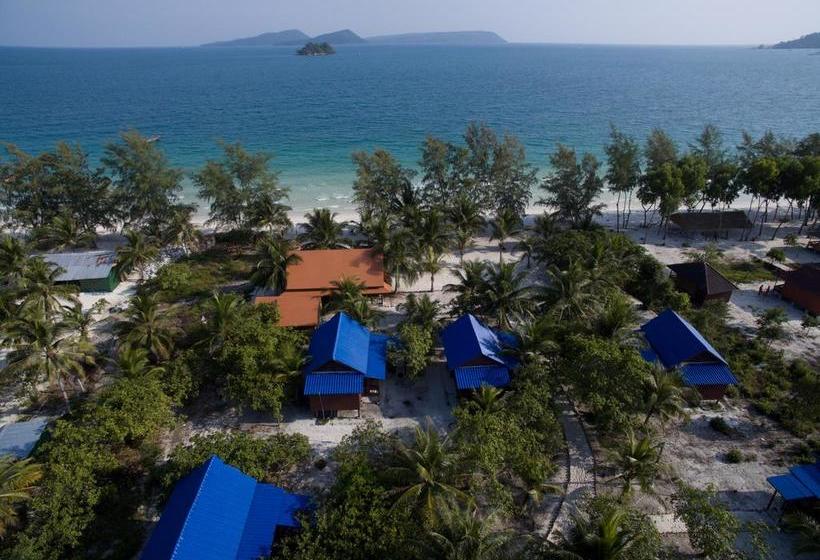 Курорт Malibu Hostel