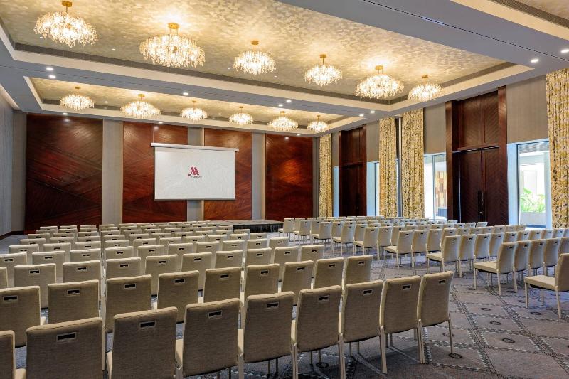 Fiji Marriott Resort Momi Bay