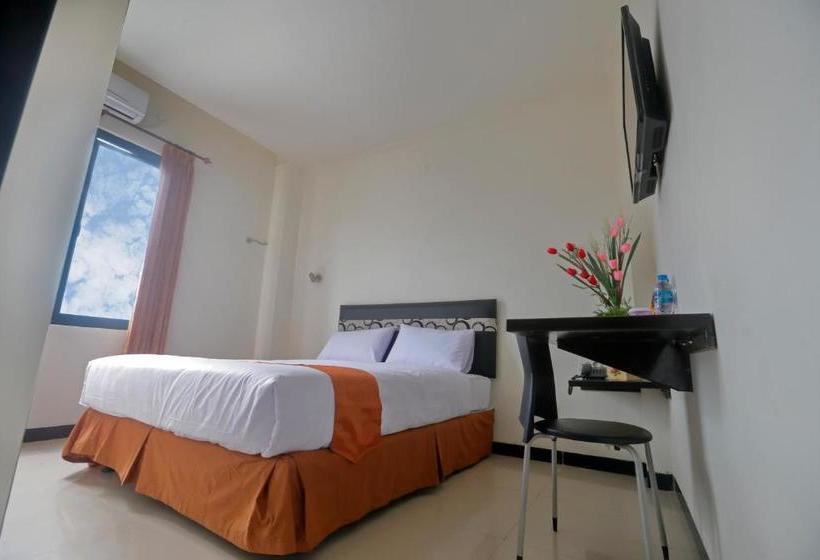 Отель Gajah Mada  Tarakan