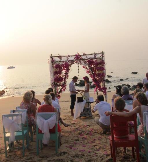 Heaven Beach Resort & Art