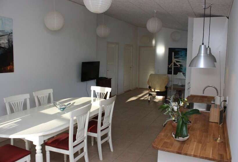 Holmehuset Bed & Breakfast