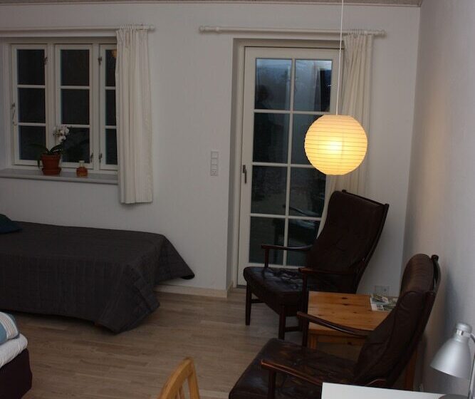Holmehuset Bed & Breakfast