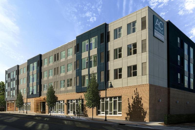 Ac Hotel By Marriott Chapel Hill Downtown