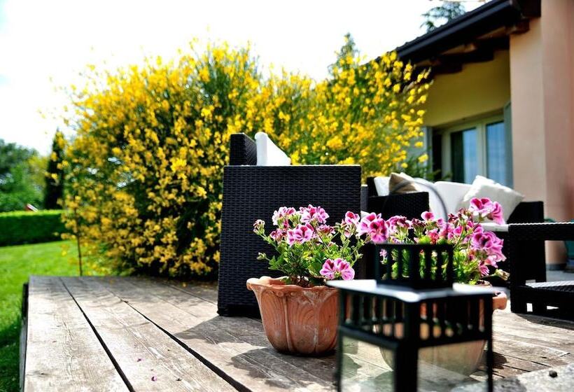 ホテル Agriturismo Al Colle