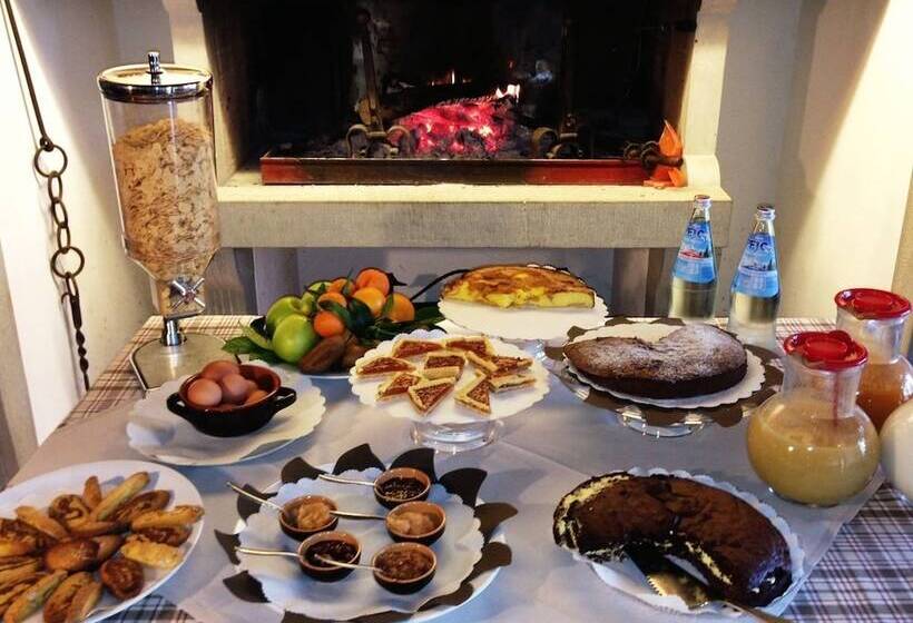 ホテル Agriturismo Al Colle