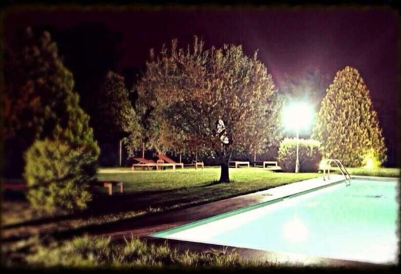 ホテル Agriturismo Al Colle