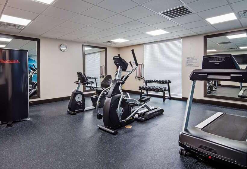 فندق Best Western Plus Pasadena Inn And Suites