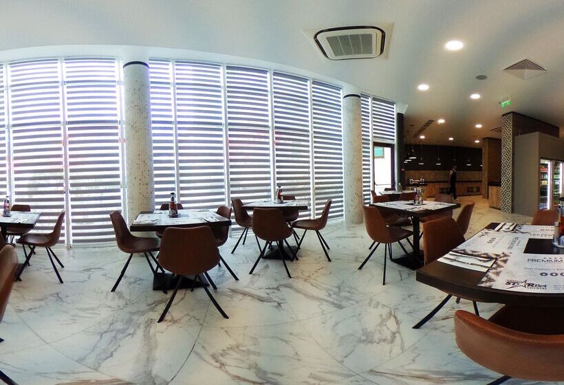 Отель Best Western Plus Premium Inn