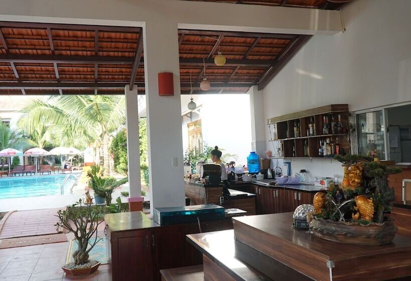 هتل Camellia Resort & Spa