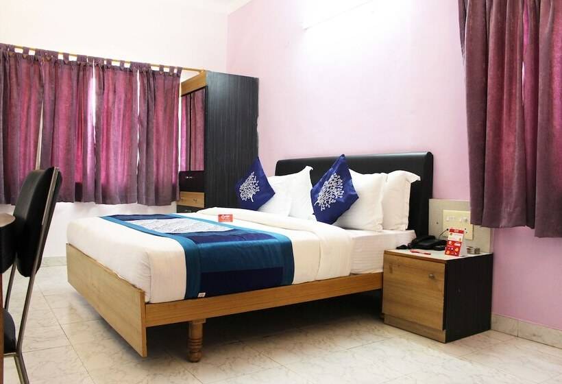 בית מלון כפרי Fabexpress Central Park