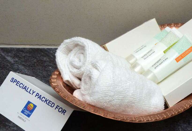 فندق Comfort Inn Emerald