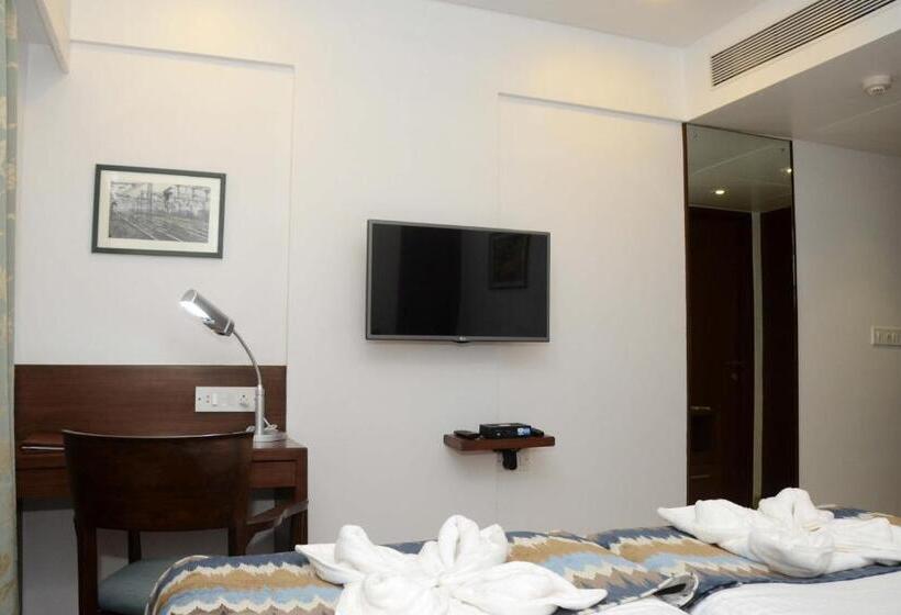 בית מלון כפרי Comfort Inn Emerald