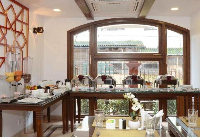 فندق Comfort Inn Emerald