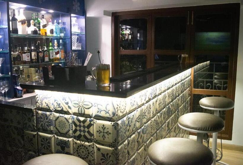 فندق Comfort Inn Emerald