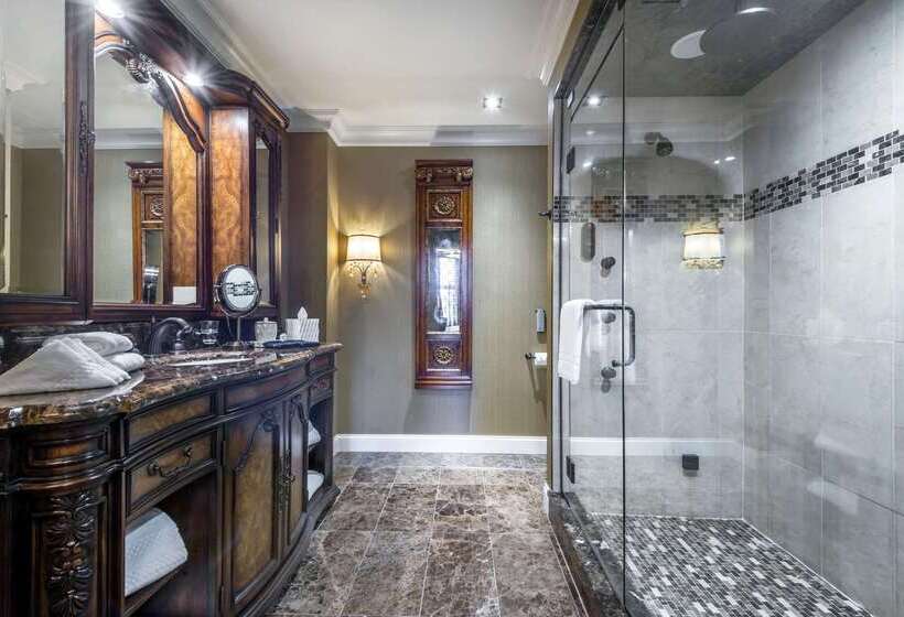 Curtiss Hotel, Ascend Hotel Collection