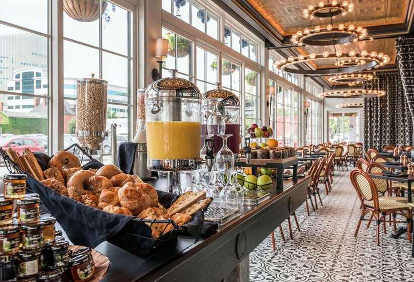 Curtiss Hotel, Ascend Hotel Collection