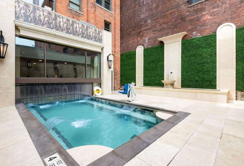 Curtiss Hotel, Ascend Hotel Collection