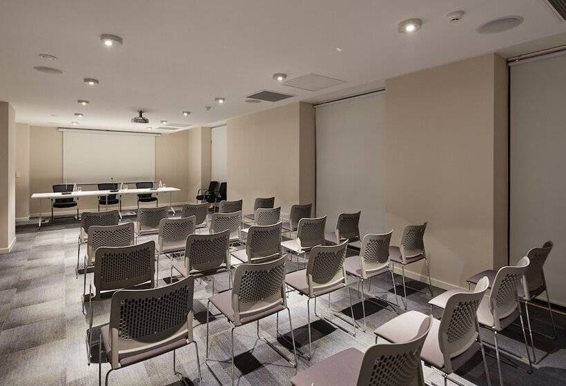 هتل Gallery Palace