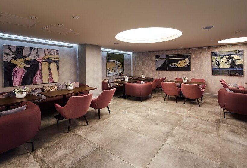 هتل Gallery Palace