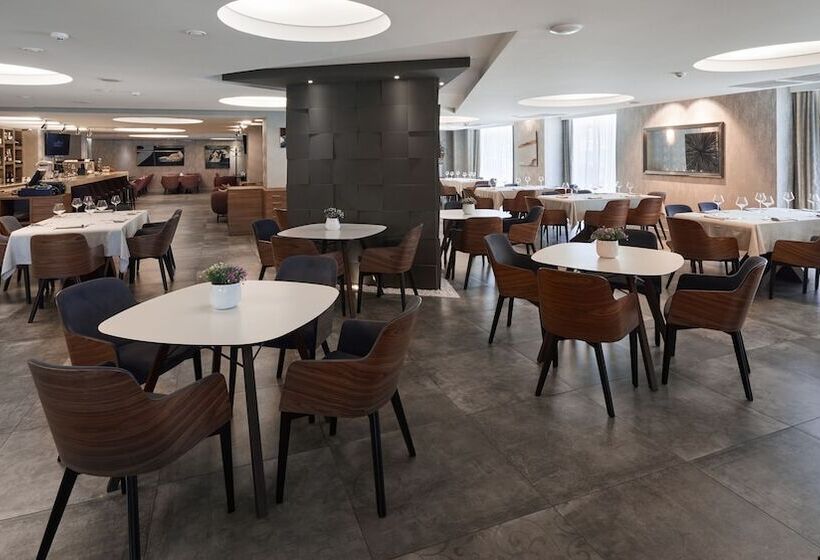 هتل Gallery Palace