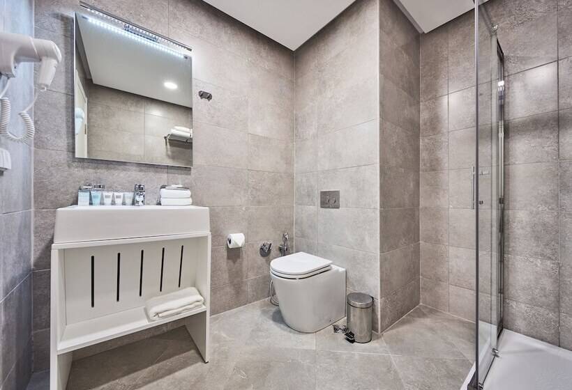 هتل Gallery Palace