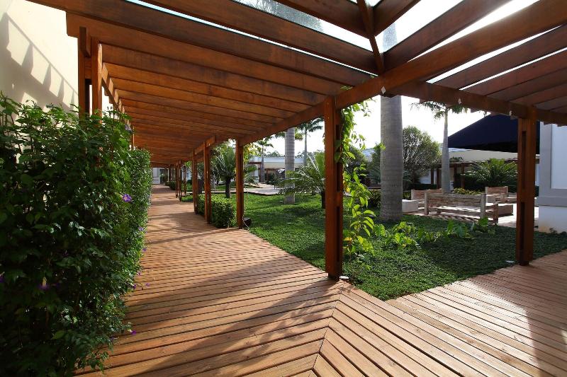 Green Village Hotel E Restaurante