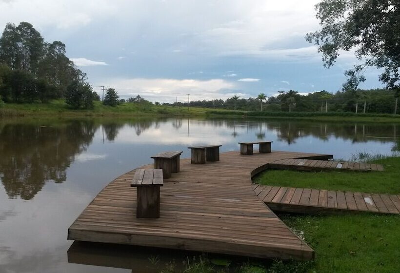 Green Village Hotel E Restaurante