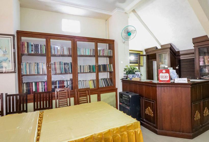 בית מלון כפרי Griya La Kusuma