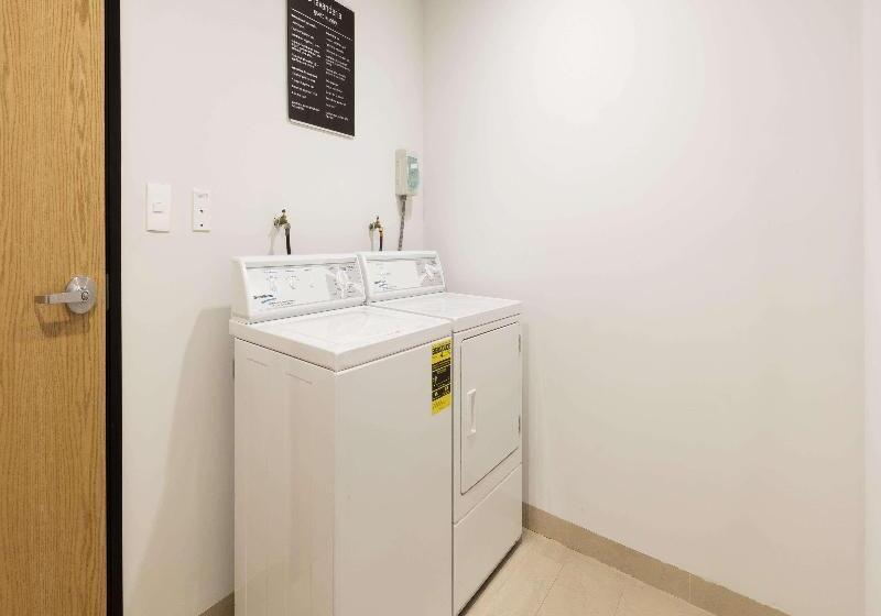 هتل Hampton Inn By Hilton Cancun Cumbres