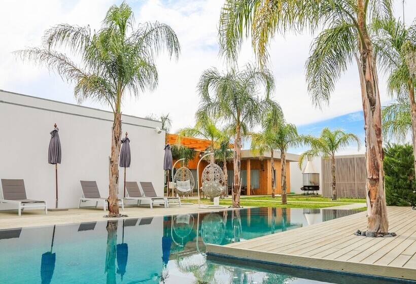 Отель Herdade Da Rocha Boutique Lodge