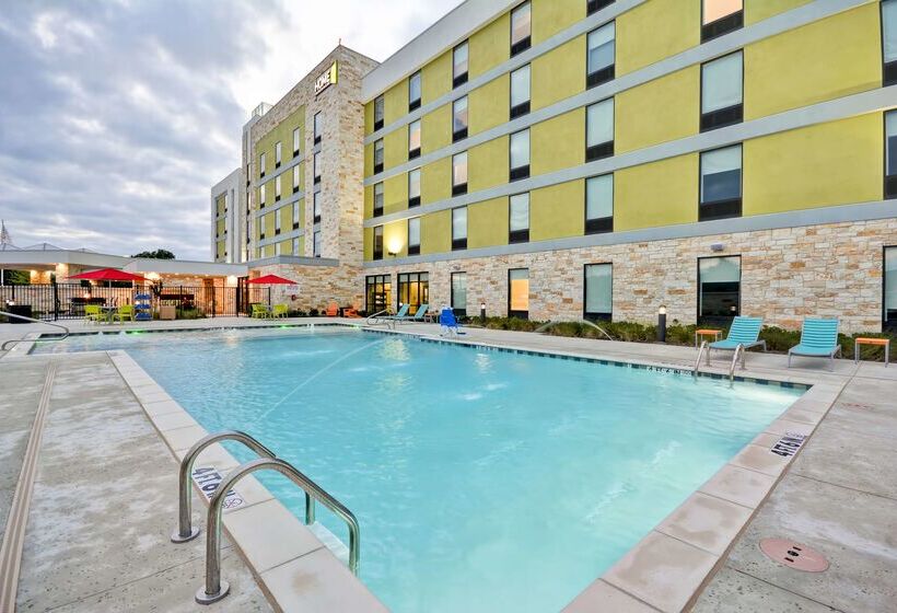 هتل Home2 Suites By Hilton Dallas Addison